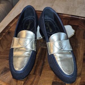 CHANEL Women's Metallic Gold and Black Loafers EU 35.5